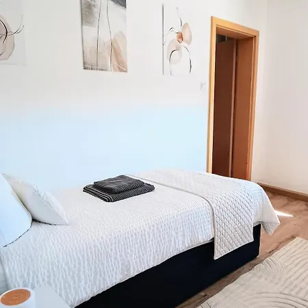Gadd # 003 Glück An Der Donau # Premium Living 24#7 Check In Apartment