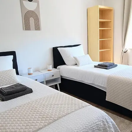Gadd # 003 Glück An Der Donau # Premium Living 24#7 Check In Apartment Straubing