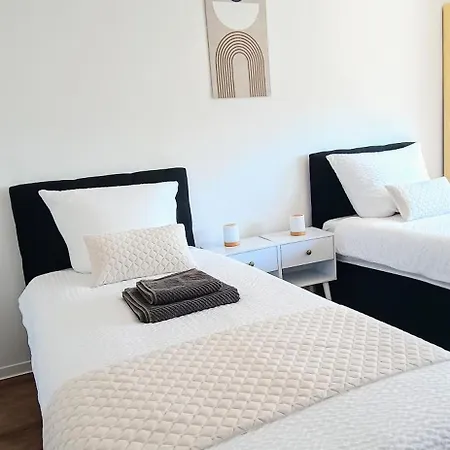 Apartment Gadd # 003 Glück An Der Donau # Premium Living 24#7 Check In Straubing