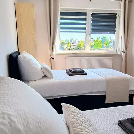 Gadd # 003 Glück An Der Donau # Premium Living 24#7 Check In Apartment Straubing