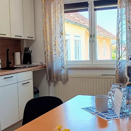 Gadd # 003 Glück An Der Donau # Premium Living 24#7 Check In