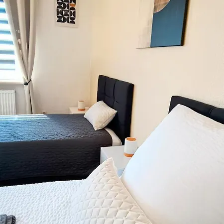 Gadd # 003 Glück An Der Donau # Premium Living 24#7 Check In Apartment *