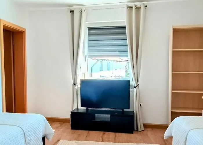 Gadd # 003 Glueck An Der Donau # Premium Living 24#7 Check In Στράουμπινγκ