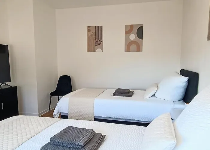 Appartement Gadd # 003 Glueck An Der Donau # Premium Living 24#7 Check In *