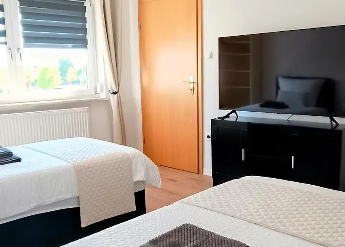 Gadd # 003 Glueck An Der Donau # Premium Living 24#7 Check In Στράουμπινγκ